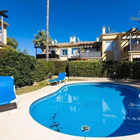 Apartment Adosado Puerto Banus Relax *